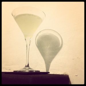 An image of the Southside cocktail submitted by n0tquitethere that contains London Dry Gin, Lemon, Simple Syrup and Mint